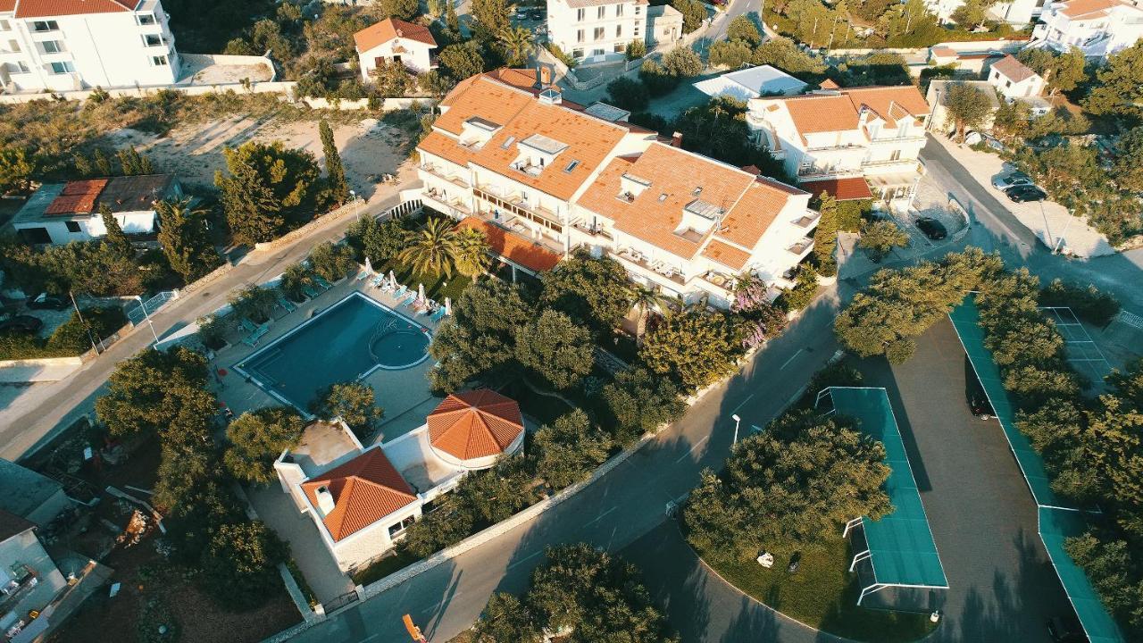 נובליה Resort Trcol מראה חיצוני תמונה